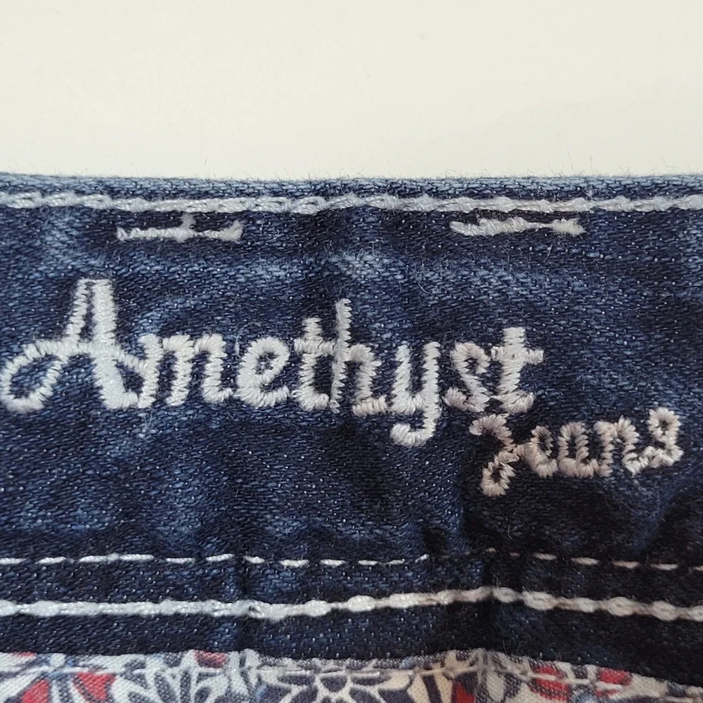 Amethyst Jeans Denim Shorts Womens 11 Blue Excellent Embroidered Cuffed Boho